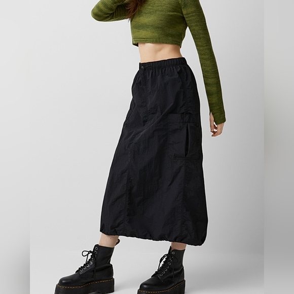 Love Tree Dresses & Skirts - Simons Black Parachute Cargo Skirt